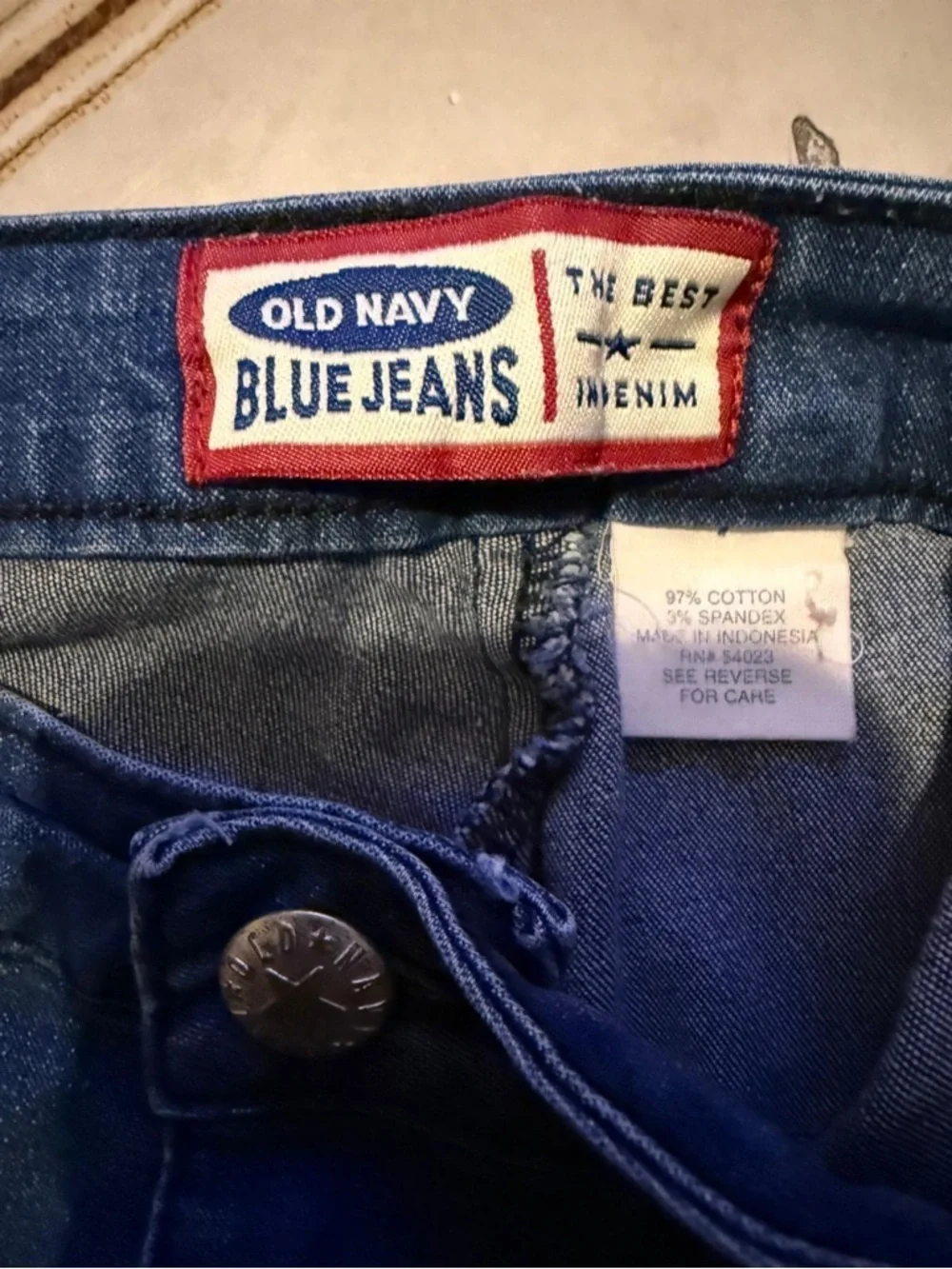Vintage Old Navy Girls Jeans Embroidered Floral Denim Pants Blue Kids 4T?